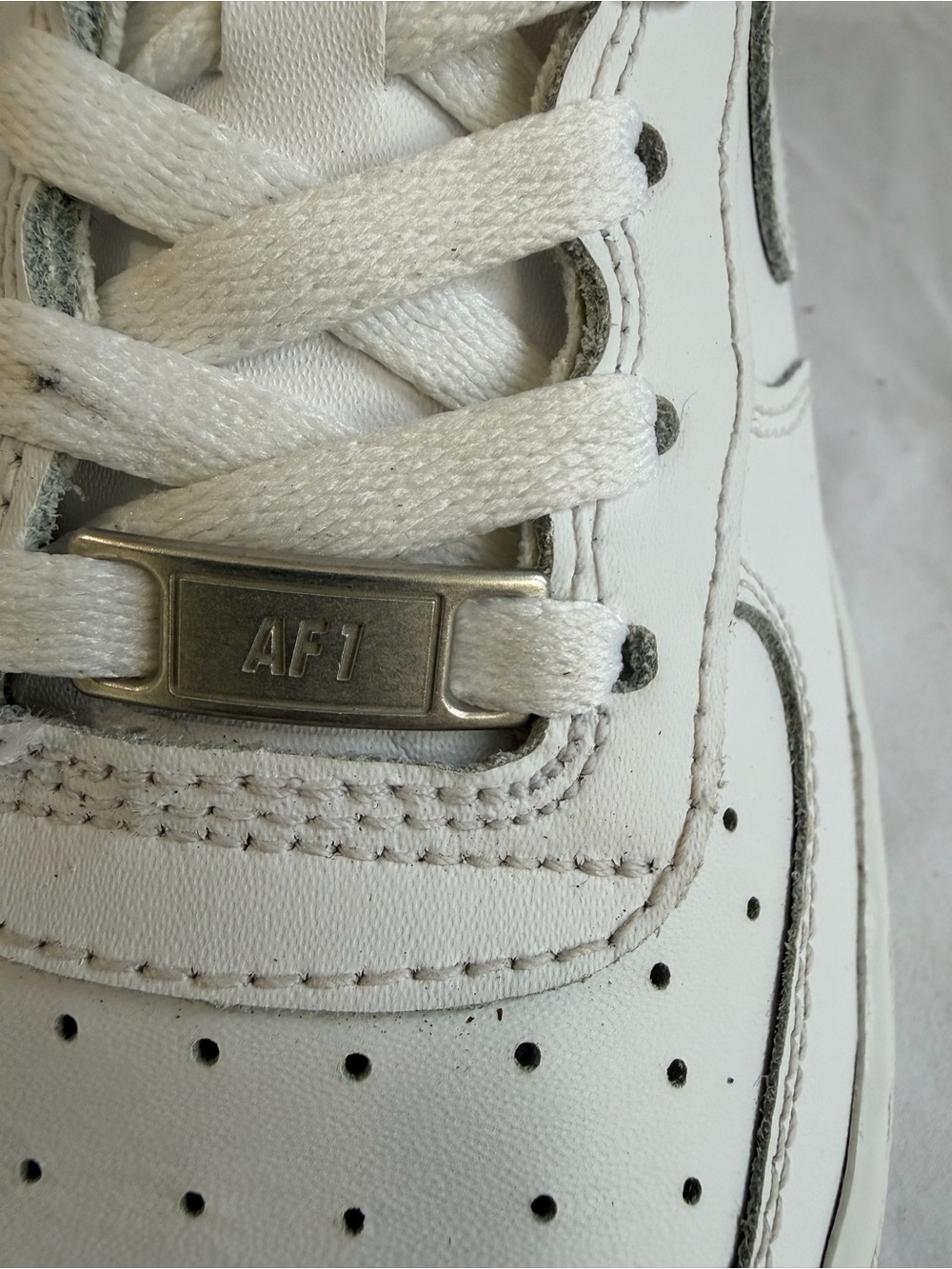 Nike Air Force 1 Low Top s7Y Unisex 8.5W/7M White Lace Up Sneakers - Picture 10 of 12